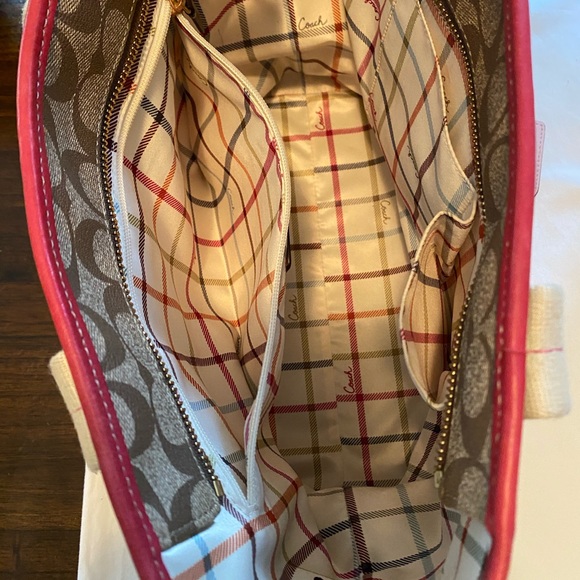 Large pink and brown Coach tote bag - Picture 4 of 7